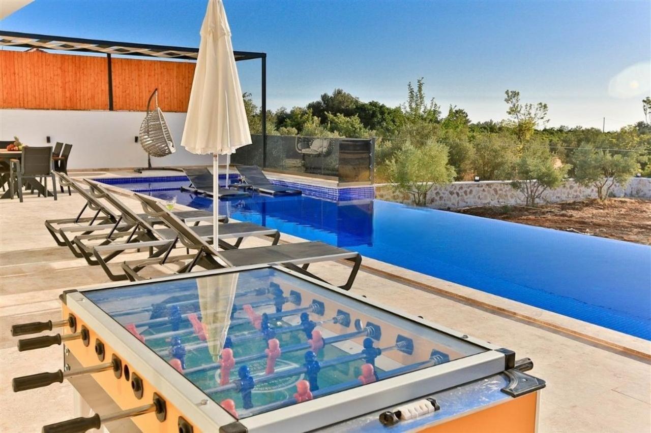 Villa Lycian-Kalkan 3 Bedroom-2 Jakuzzies-Sauna-Turkish Hamam-Huge Private Pool&lovely garden Kaş Luaran gambar