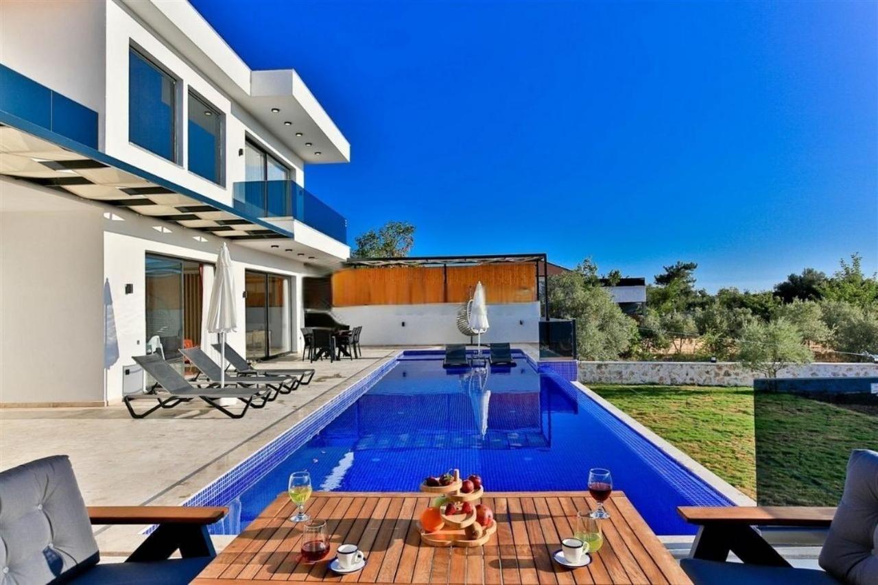 Villa Lycian-Kalkan 3 Bedroom-2 Jakuzzies-Sauna-Turkish Hamam-Huge Private Pool&lovely garden Kaş Luaran gambar