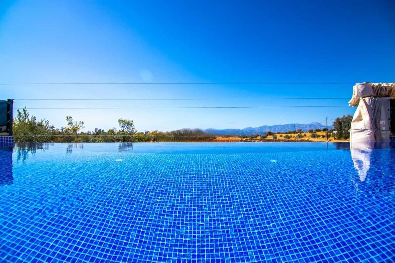 Villa Lycian-Kalkan 3 Bedroom-2 Jakuzzies-Sauna-Turkish Hamam-Huge Private Pool&lovely garden Kaş Luaran gambar